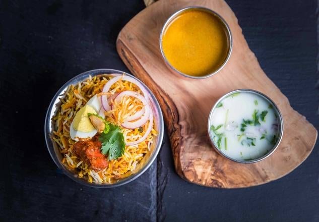 Bucket Boneless Goat Biryani.